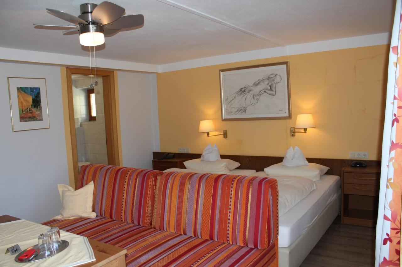 Hotel Bavaria Bad Wiessee Szoba fotó